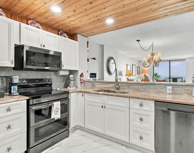145 S Ocean Avenue - Photo Thumbnail 18