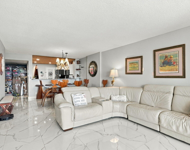 145 S Ocean Avenue - Photo Thumbnail 4