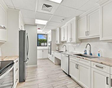 145 S Ocean Avenue - Photo Thumbnail 29