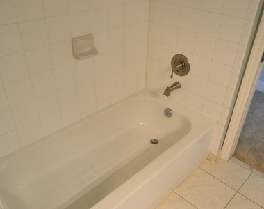11012 Legacy Drive - Photo Thumbnail 17