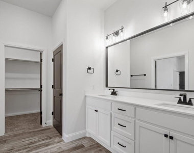 2433 Nw 179th Street - Photo Thumbnail 19