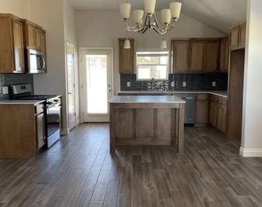 13309 Mesquite Trail - Photo Thumbnail 3