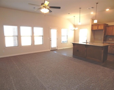 6905 Nw 157th Terrace - Photo Thumbnail 11