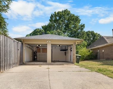 1317 Seabrook Drive - Photo Thumbnail 21