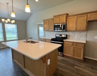 13321 Collins Avenue - Photo Thumbnail 9