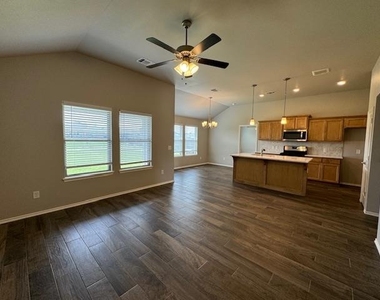 13321 Collins Avenue - Photo Thumbnail 8