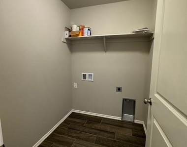 13321 Collins Avenue - Photo Thumbnail 16