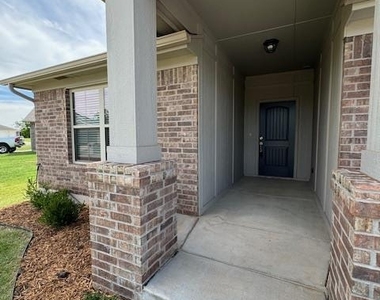 13321 Collins Avenue - Photo Thumbnail 1