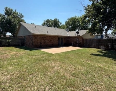 825 Nw 138th Street - Photo Thumbnail 29