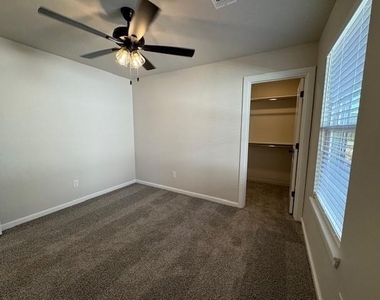 17604 Knox Farm Road - Photo Thumbnail 28