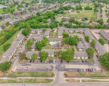 1725 E Lindsey Street - Photo Thumbnail 33