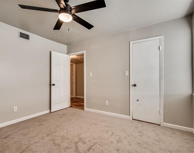 1725 E Lindsey Street - Photo Thumbnail 22