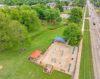 1725 E Lindsey Street - Photo Thumbnail 37