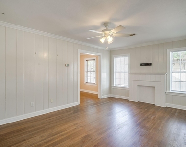 2604 Wayside Avenue - Photo Thumbnail 5