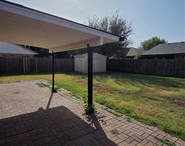 1012 Cooper Lane - Photo Thumbnail 22