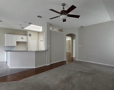 3408 Mosswood Drive - Photo Thumbnail 20