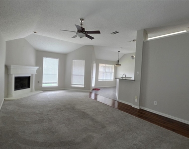 3408 Mosswood Drive - Photo Thumbnail 21