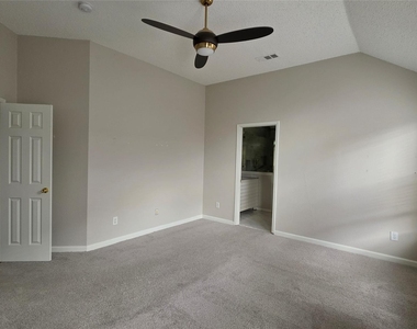 3408 Mosswood Drive - Photo Thumbnail 24