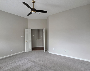 3408 Mosswood Drive - Photo Thumbnail 32