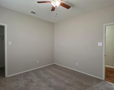 3408 Mosswood Drive - Photo Thumbnail 11