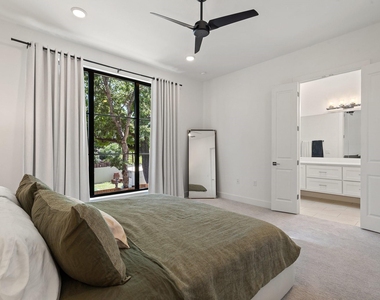 160 W Canty Street - Photo Thumbnail 9
