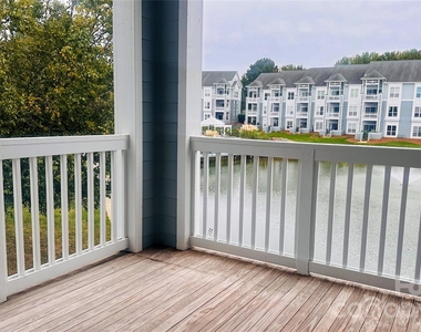 18736 Nautical Street - Photo Thumbnail 9