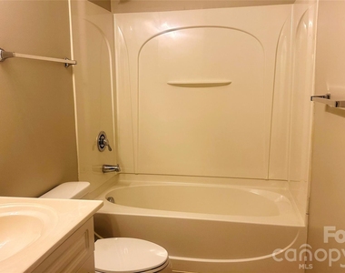 18736 Nautical Street - Photo Thumbnail 7