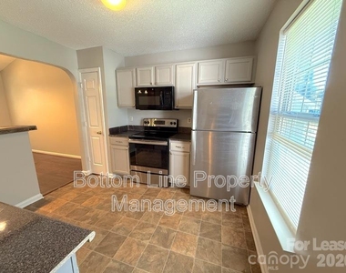 5441 Realtree Lane - Photo Thumbnail 7