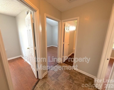 5441 Realtree Lane - Photo Thumbnail 10