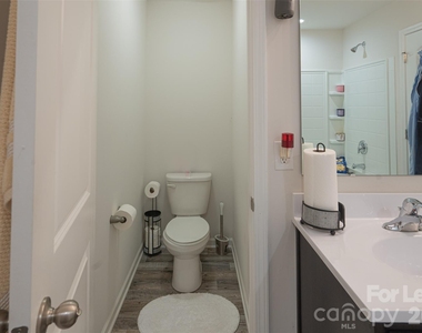 1116 Woodhill Drive - Photo Thumbnail 32