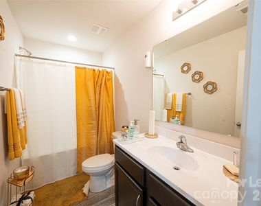 1116 Woodhill Drive - Photo Thumbnail 7