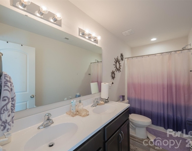 1116 Woodhill Drive - Photo Thumbnail 23