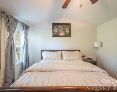 1116 Woodhill Drive - Photo Thumbnail 26