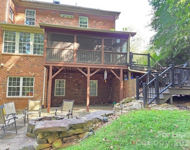 15815 Waldrop Hill Court - Photo Thumbnail 6