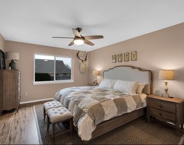 605 Steeplechase Drive - Photo Thumbnail 14