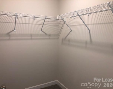 1802 Braemar Village Drive - Photo Thumbnail 11