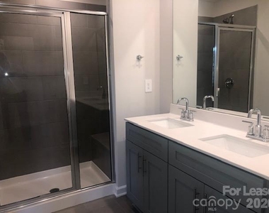 1802 Braemar Village Drive - Photo Thumbnail 7