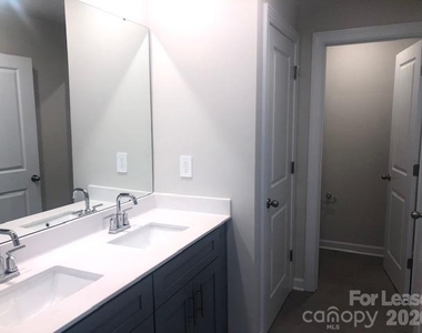 1802 Braemar Village Drive - Photo Thumbnail 6