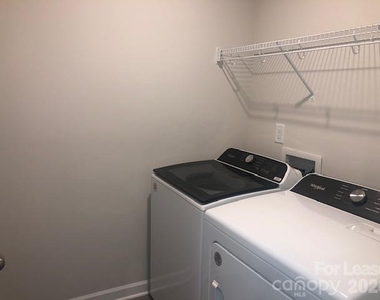1802 Braemar Village Drive - Photo Thumbnail 13