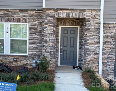 2421 Arbor Loop Drive - Photo Thumbnail 1