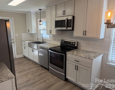 3123 Edsel Place - Photo Thumbnail 3