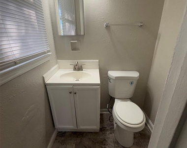 1216 White Plains Road - Photo Thumbnail 8