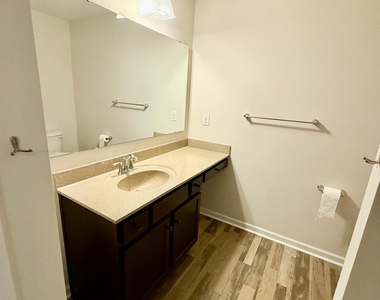 615 Samet Street - Photo Thumbnail 27