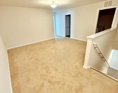 615 Samet Street - Photo Thumbnail 17