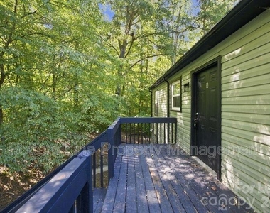 909 Carolina Avenue - Photo Thumbnail 23