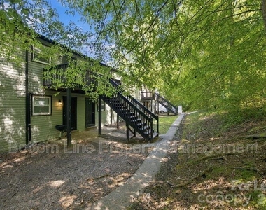 909 Carolina Avenue - Photo Thumbnail 25