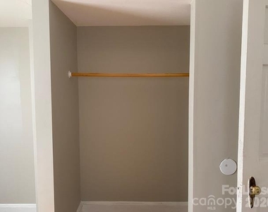 216 Harrill Street - Photo Thumbnail 11