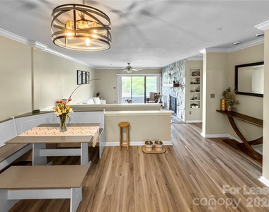 9808 Emerald Point Drive - Photo Thumbnail 21