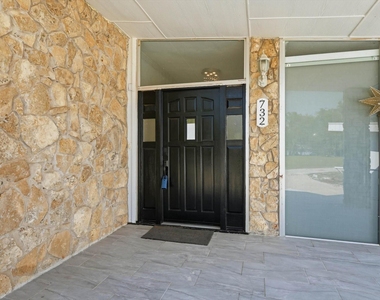 732 Blue Fathom Drive - Photo Thumbnail 1