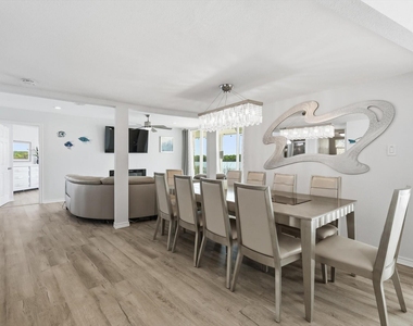 732 Blue Fathom Drive - Photo Thumbnail 8
